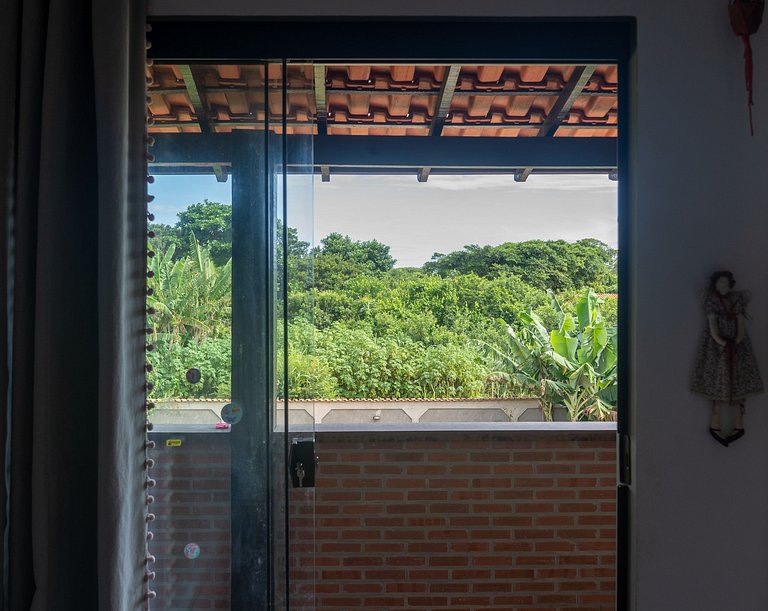 Acesso à Praia - Casa Rústica em Meio à Natureza