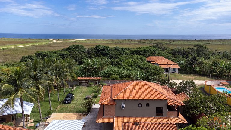 Acesso à Praia - Casa Rústica em Meio à Natureza