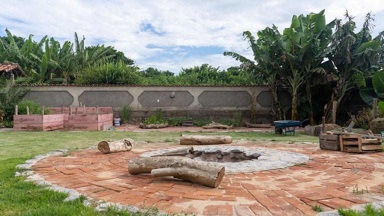 Acesso à Praia - Casa Rústica em Meio à Natureza