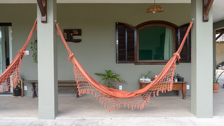 Acesso à Praia - Casa Rústica em Meio à Natureza